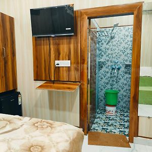 Luxury Triple Room